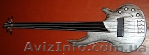 Продам безладовую бас-гитару  - <ro>Изображение</ro><ru>Изображение</ru> #1, <ru>Объявление</ru> #254876