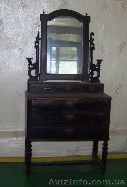 Трюмо-комод, антиквариат - <ro>Изображение</ro><ru>Изображение</ru> #1, <ru>Объявление</ru> #370387
