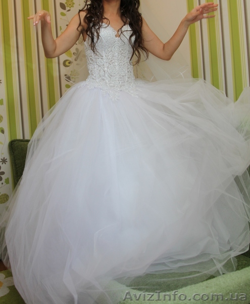 Нежное Cвадебное платье - <ro>Изображение</ro><ru>Изображение</ru> #1, <ru>Объявление</ru> #442512