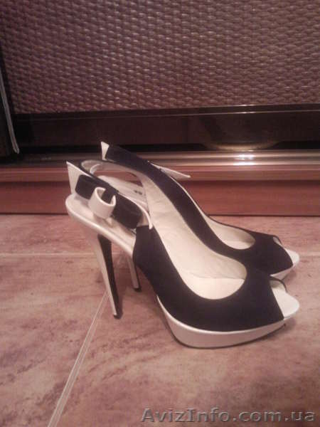 Продам женские туфли - <ro>Изображение</ro><ru>Изображение</ru> #1, <ru>Объявление</ru> #499172