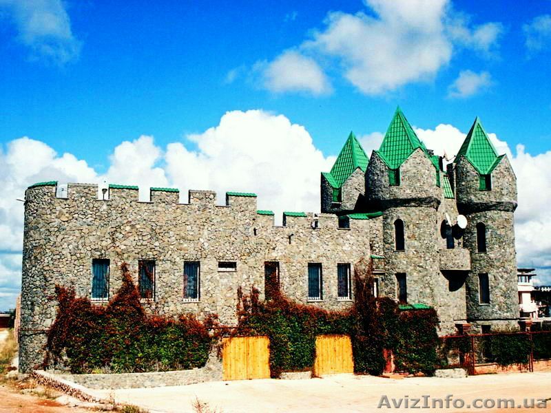 Продам дом в стиле средневекового замка - <ro>Изображение</ro><ru>Изображение</ru> #1, <ru>Объявление</ru> #582484