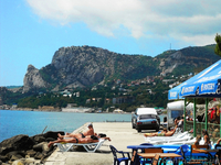 Продается квартира-апартамент в Алупке, 200 метров от моря - Крым - <ro>Изображение</ro><ru>Изображение</ru> #1, <ru>Объявление</ru> #592467