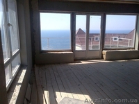 Просторная 2х уровневая квартира в Ялте - <ro>Изображение</ro><ru>Изображение</ru> #2, <ru>Объявление</ru> #1313914