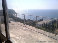 Просторная 2х уровневая квартира в Ялте - <ro>Изображение</ro><ru>Изображение</ru> #1, <ru>Объявление</ru> #1313914