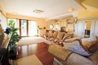 Продается дом 270м2 в Ялте (Ореанда) - <ro>Изображение</ro><ru>Изображение</ru> #4, <ru>Объявление</ru> #1327649