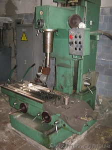 продам станки -расточки блоков двигателей 2Е78П