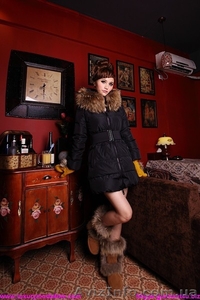 Garment4u оптовой и розничной Moncler пуховик и угги