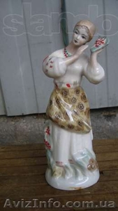Фарфоровая статуэтка "девушка с рябиной" - <ro>Изображение</ro><ru>Изображение</ru> #1, <ru>Объявление</ru> #1019370