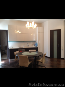 Сдам 3к-студия,  3/16,  80м,  2000у.е.,  Ляпунова,  16.