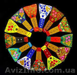 Русская балалайка-неповторимое звучание, эксклюзивные поздравления