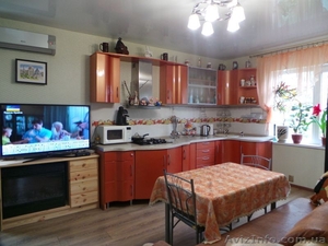 Продается дом в Кастрополе Большая Ялта - <ro>Изображение</ro><ru>Изображение</ru> #2, <ru>Объявление</ru> #1397549