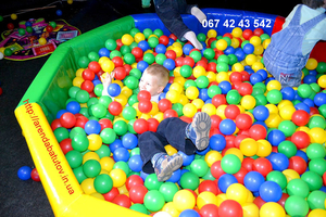 басейн з кульками взяти на прокат