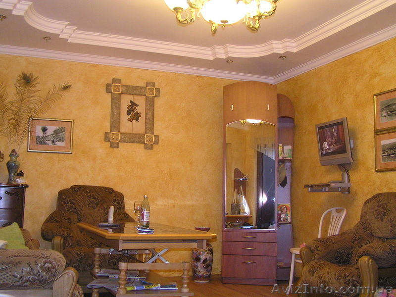 Аренда жилья посуточно Ялта квартира-56кв.мЦентр-вещевой рынок - <ro>Изображение</ro><ru>Изображение</ru> #1, <ru>Объявление</ru> #14243