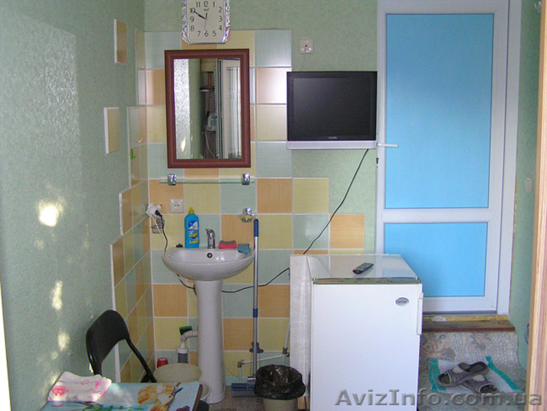 Ялта!Море 5 мин.Аренда в ЦЕНТРЕ! Комнаты (ПОД КЛЮЧ) 2-х ; 3-х местные - <ro>Изображение</ro><ru>Изображение</ru> #2, <ru>Объявление</ru> #55124