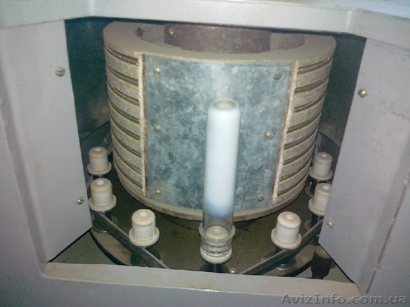 Машина Выдува пет тары - <ro>Изображение</ro><ru>Изображение</ru> #2, <ru>Объявление</ru> #230213