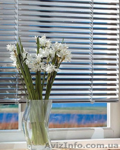 Жалюзи на струне, удачное изобретение для окон с поворотно-откидной створкой. Ст - <ro>Изображение</ro><ru>Изображение</ru> #4, <ru>Объявление</ru> #301948