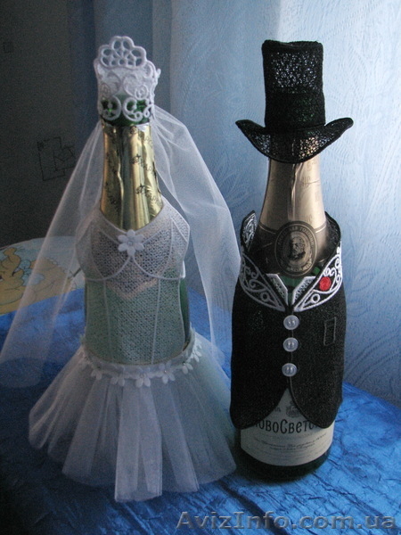 Одежда на бутылку, рушники,подушка для колец,машинная вышивка по вашему заказу - <ro>Изображение</ro><ru>Изображение</ru> #2, <ru>Объявление</ru> #784392