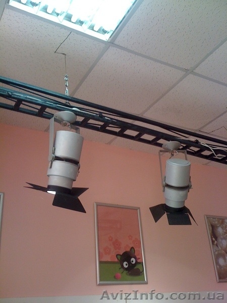 Продам прожектора направленного белого света - <ro>Изображение</ro><ru>Изображение</ru> #1, <ru>Объявление</ru> #818355