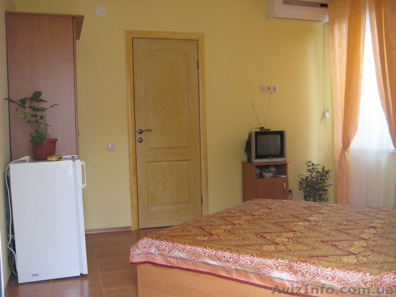 Комфортабельные недорогие номера в центре Феодосии. - <ro>Изображение</ro><ru>Изображение</ru> #1, <ru>Объявление</ru> #922112