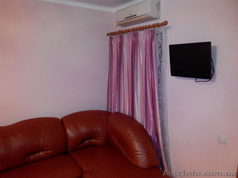 Сдам посуточно квартиру центр города - <ro>Изображение</ro><ru>Изображение</ru> #3, <ru>Объявление</ru> #1018199