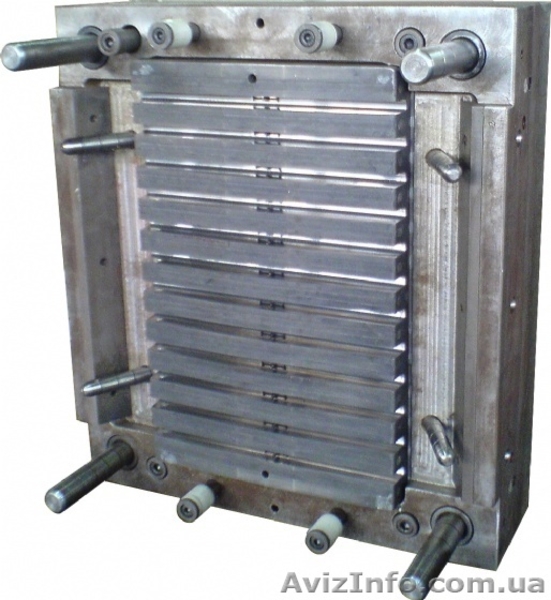 Производство форм для литья из пластика под давлением - <ro>Изображение</ro><ru>Изображение</ru> #3, <ru>Объявление</ru> #1035016