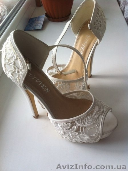 Свадебные туфли, белые кружевные - <ro>Изображение</ro><ru>Изображение</ru> #1, <ru>Объявление</ru> #1267159