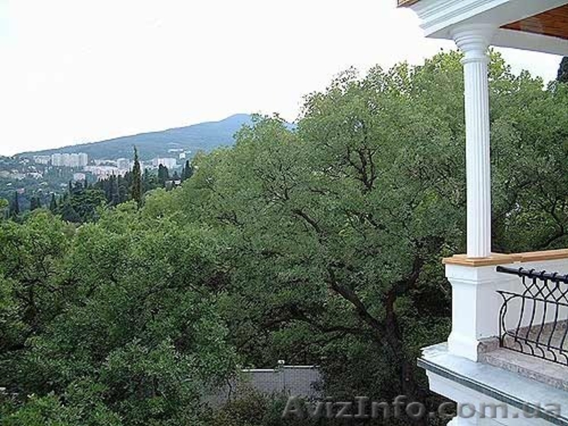 Продажа уникального здания в центре Ялты с участком 31 сотка. - <ro>Изображение</ro><ru>Изображение</ru> #4, <ru>Объявление</ru> #1273656