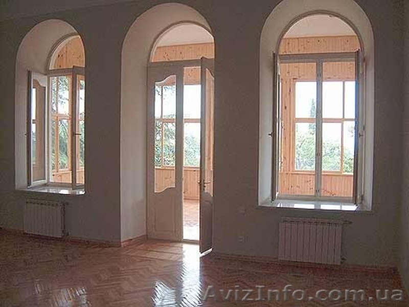 Продажа уникального здания в центре Ялты с участком 31 сотка. - <ro>Изображение</ro><ru>Изображение</ru> #5, <ru>Объявление</ru> #1273656