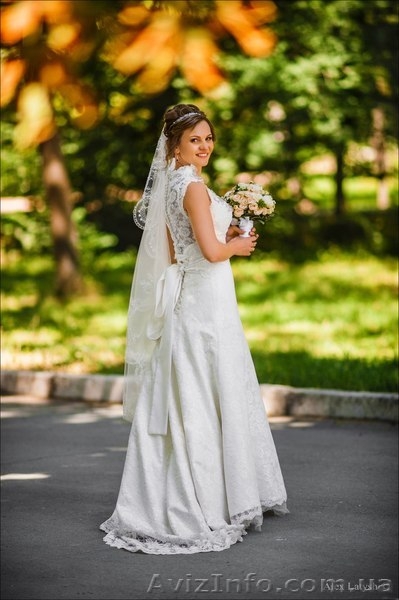 Продам свадебное платье из французского кружева - <ro>Изображение</ro><ru>Изображение</ru> #1, <ru>Объявление</ru> #1313095